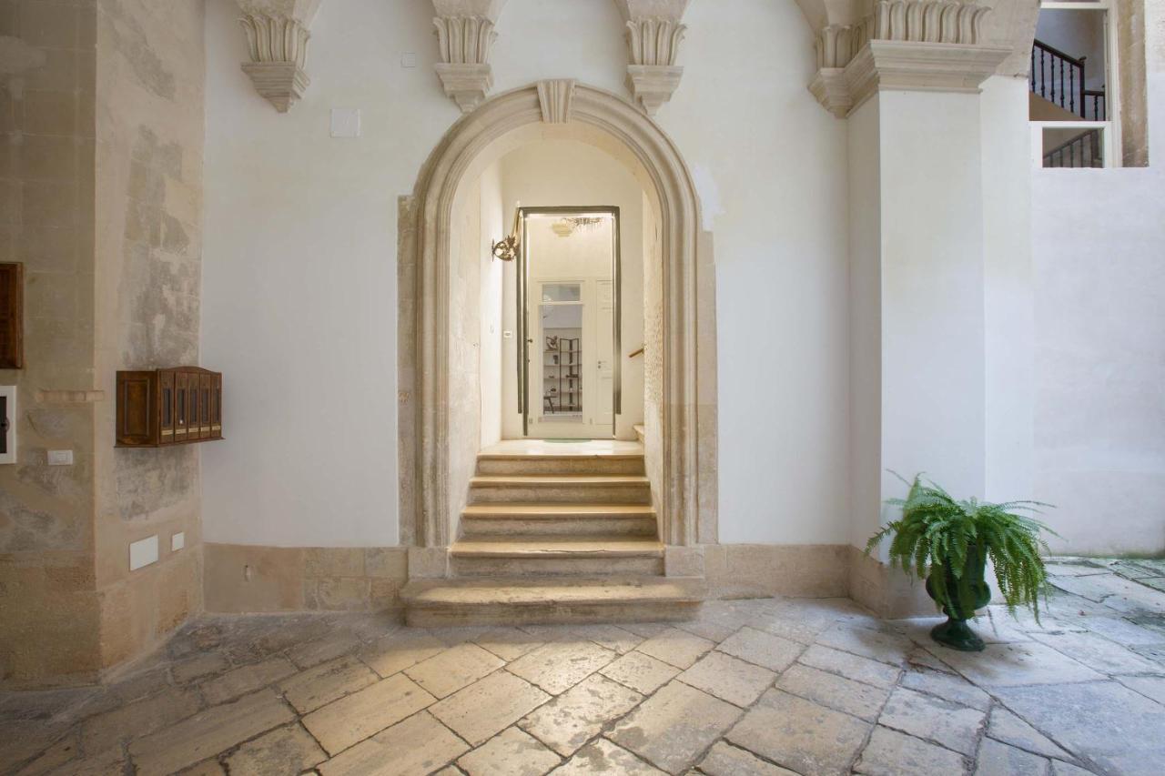 Porta Del Duomo Luxury By Barbarhouse Apartment Lecce Exterior photo