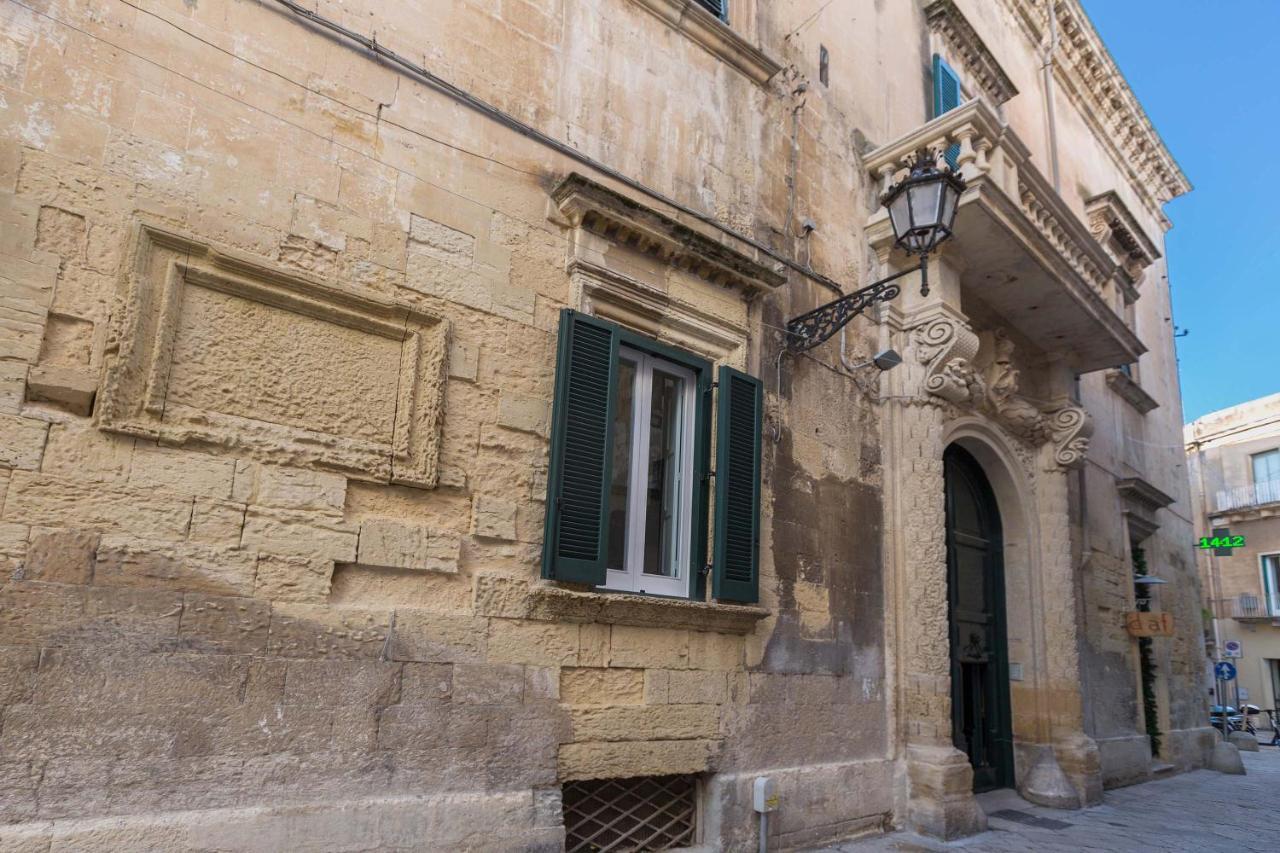 Porta Del Duomo Luxury By Barbarhouse Apartment Lecce Exterior photo